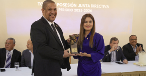 IFARHU aboga por formación de profesionales y un plan de desarrollo sostenible para Panamá, durante toma de posesión de la APEDE en Azuero